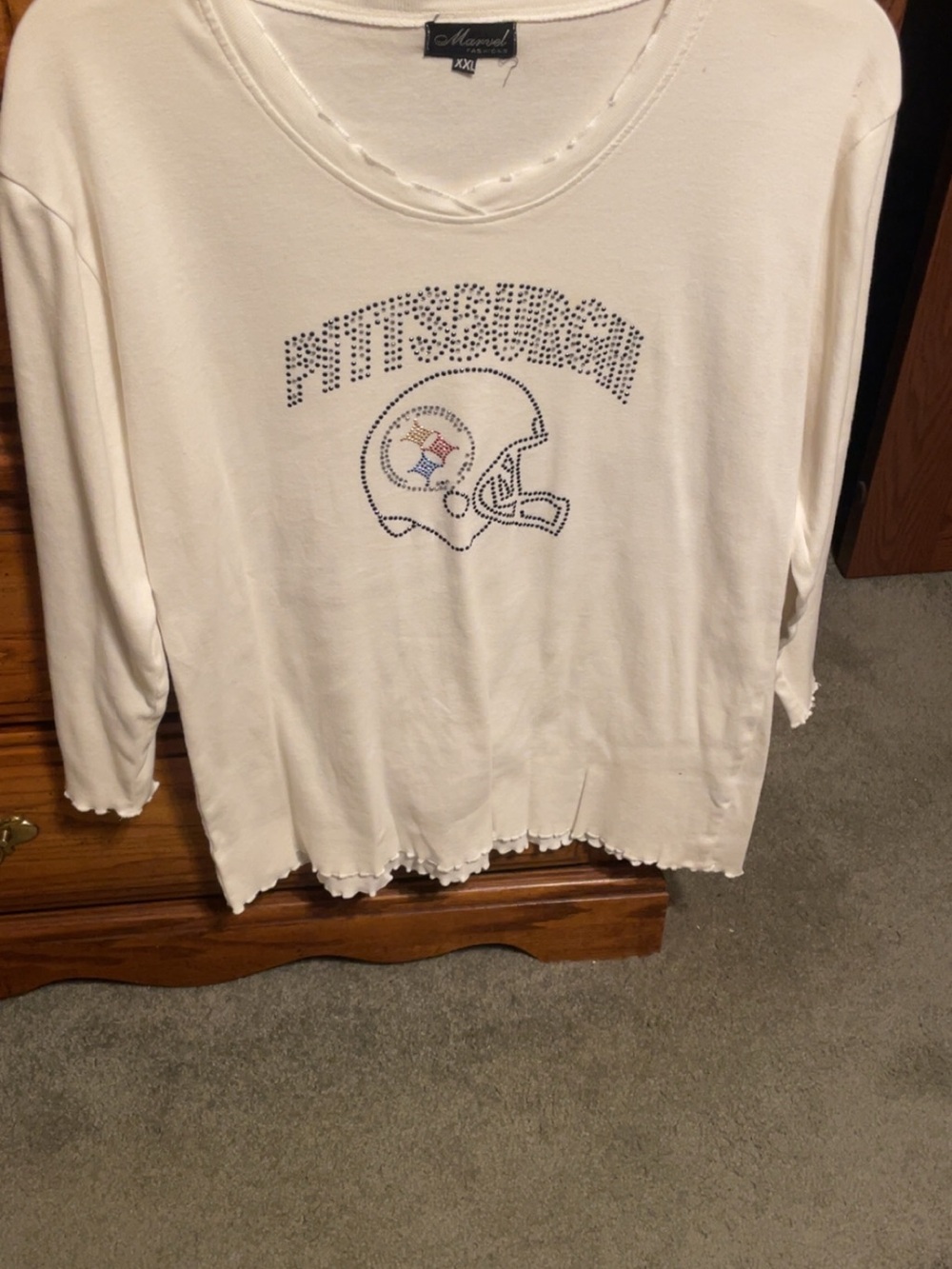 Steelers Marvel White Long Sleeve Tee with Rhinestone Pittsburgh Helmet